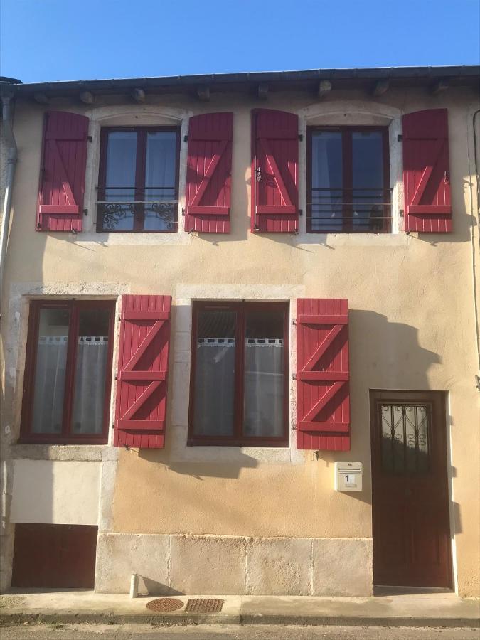 Vila La Taniere Sorcy-Saint-Martin Exteriér fotografie